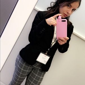 Meet your Posher, Betzy